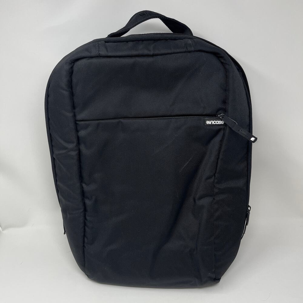 Incase Black Sling Laptop Backpack Travel Work Bag